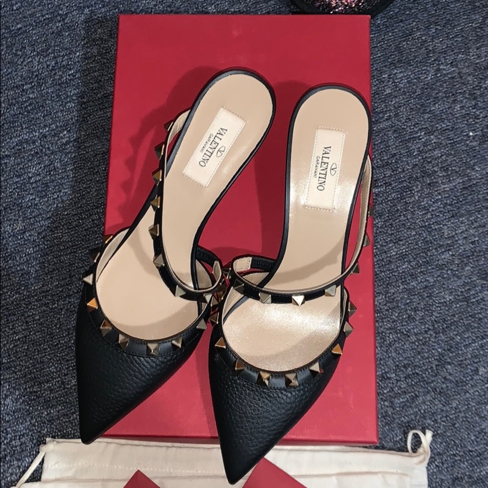 1 day only price drop Valentino rockstud mules
